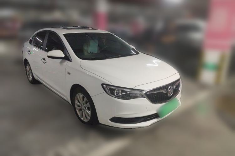 Used Buick GT 2018 15T Dual-Clutch Elite Model China V Standard Front Right 45 Deg