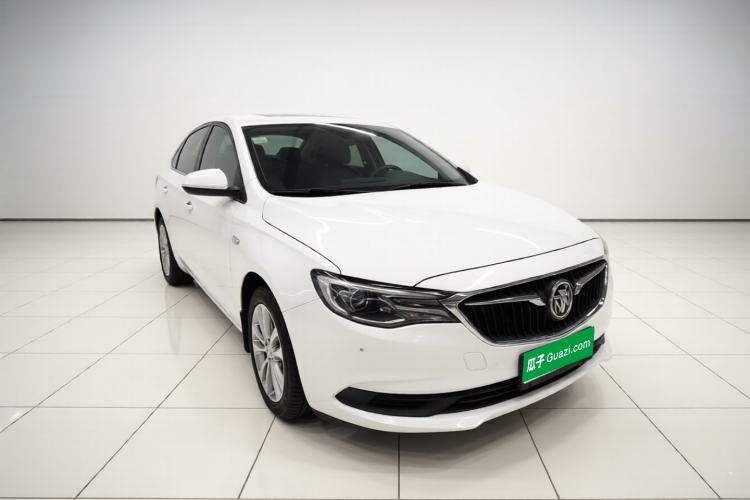 Used Buick GT 2018 18T Automatic Elite Model Front Right 45 Deg