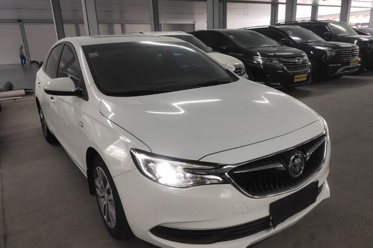 Used Buick GT 2018 18T Automatic Elite Model Front Right 45 Deg