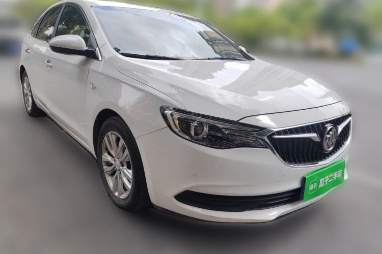 Used Buick GT 2018 15T Dual-Clutch Elite Model China V Standard Front Right 45 Deg