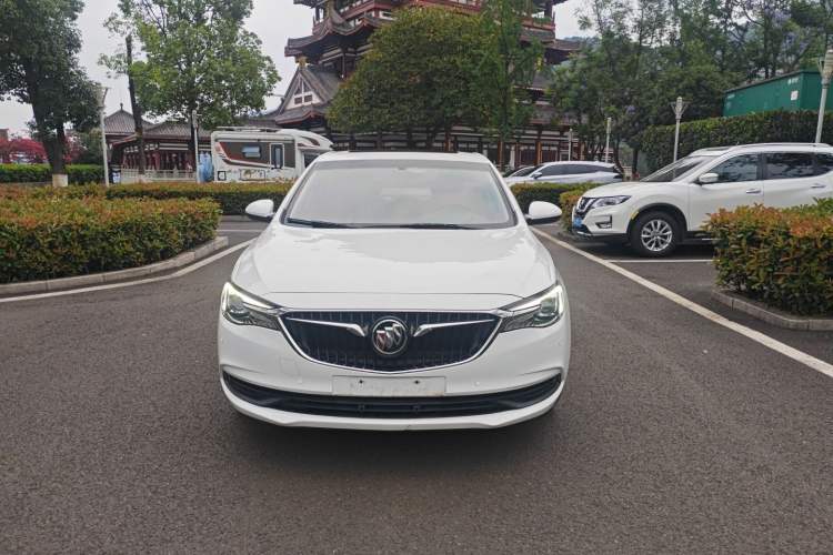 Used Buick GT 2018 15T Dual-Clutch Elite Model China V Standard Front