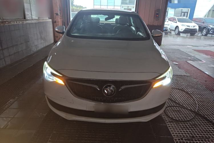 Used Buick GT 2018 15T Dual-Clutch Elite Model China V Standard Front