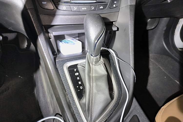 Used Buick GT 2018 18T Automatic Flagship Model Gear Lever