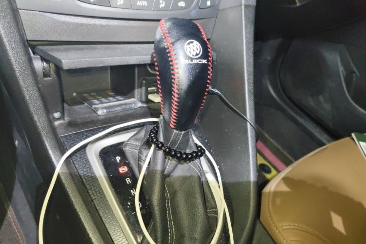 Used Buick GT 2018 18T Automatic Flagship Model Gear Lever