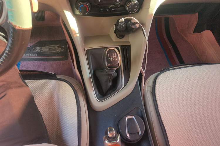 Used Buick GT 2018 15T Manual Elite Version China V Standard Gear Lever