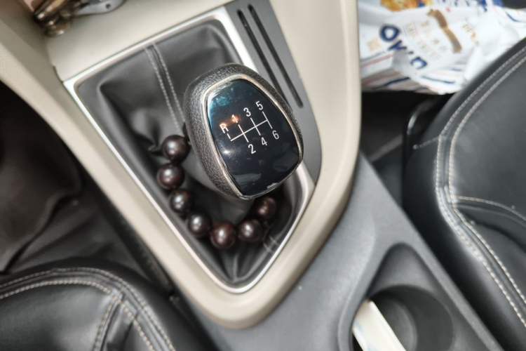 Used Buick GT 2018 15T Manual Entry-Level Version China V Standard Gear Lever