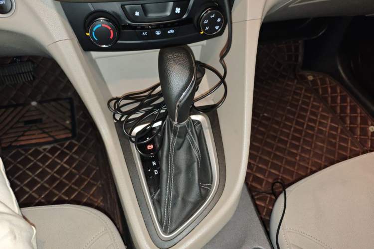 Used Buick GT 2018 15T Dual-Clutch Advanced Model China V Standard Gear Lever