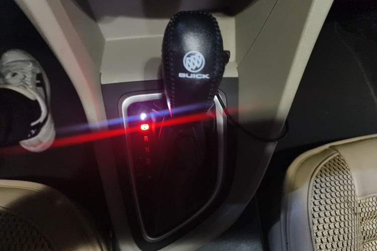 Used Buick GT 2018 15T Dual-Clutch Elite Model China V Standard Gear Lever