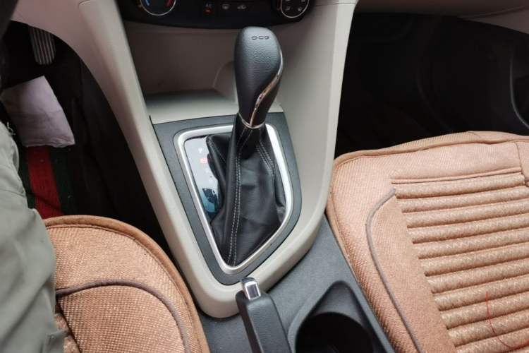 Used Buick GT 2018 15T Dual-Clutch Advanced Model China V Standard Gear Lever