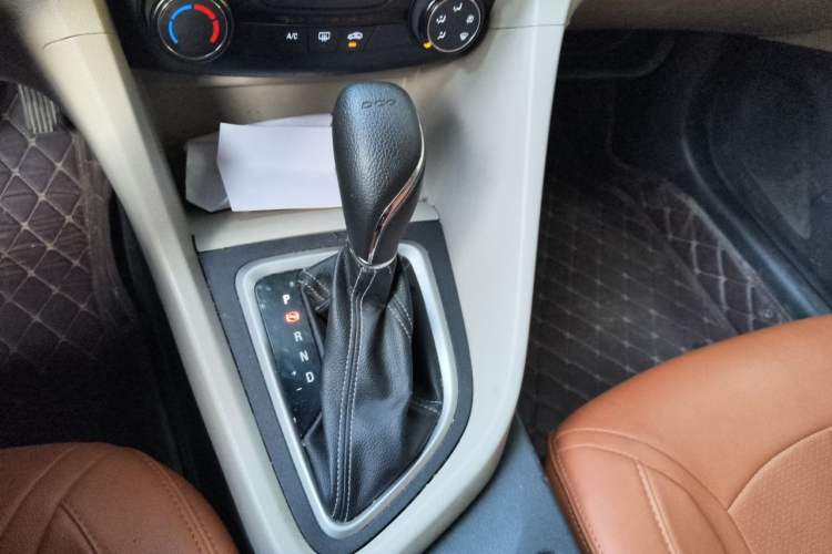 Used Buick GT 2018 15T Dual-Clutch Advanced Model China V Standard Gear Lever