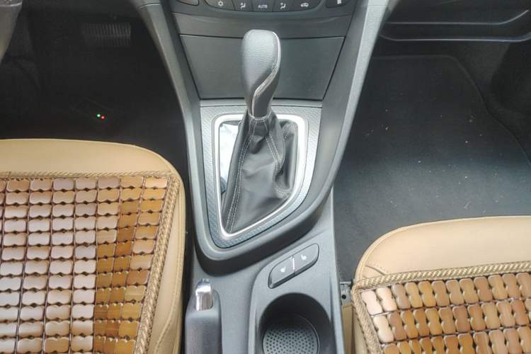 Used Buick GT 2018 18T Automatic Flagship Model Gear Lever