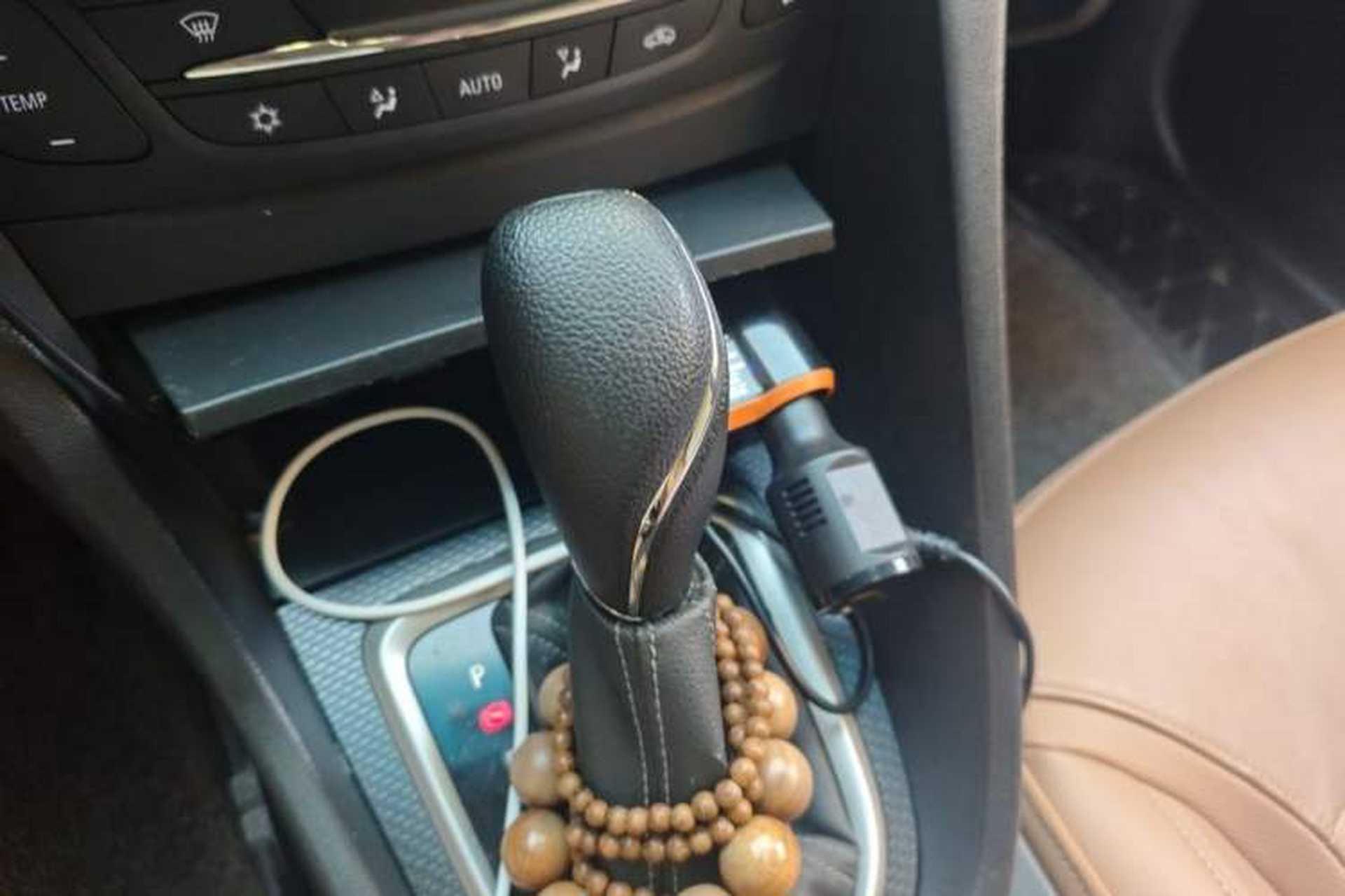 Used Buick GT 2018 18T Automatic Flagship Model Gear Lever
