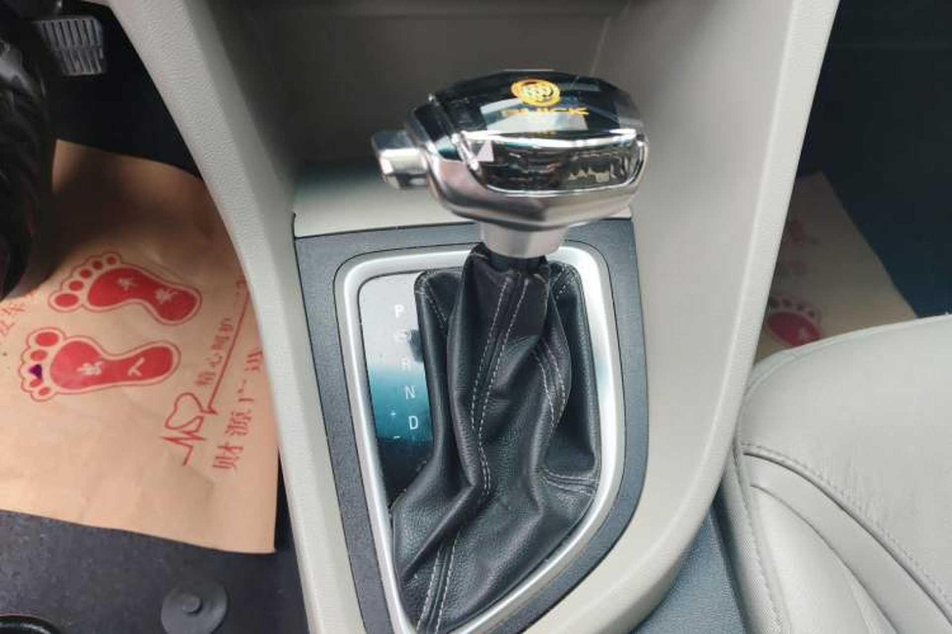 Used Buick GT 2018 15T Dual-Clutch Elite Model China V Standard Gear Lever