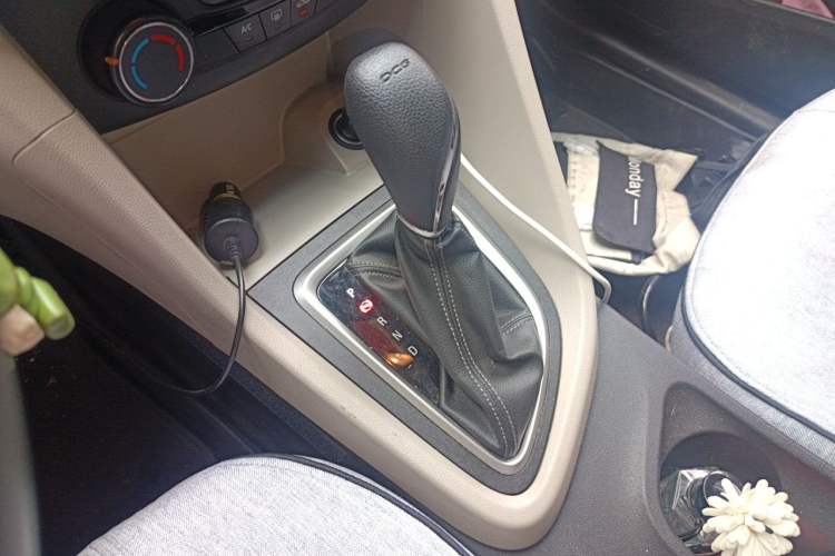 Used Buick GT 2018 15T Dual-Clutch Advanced Model China V Standard Gear Lever