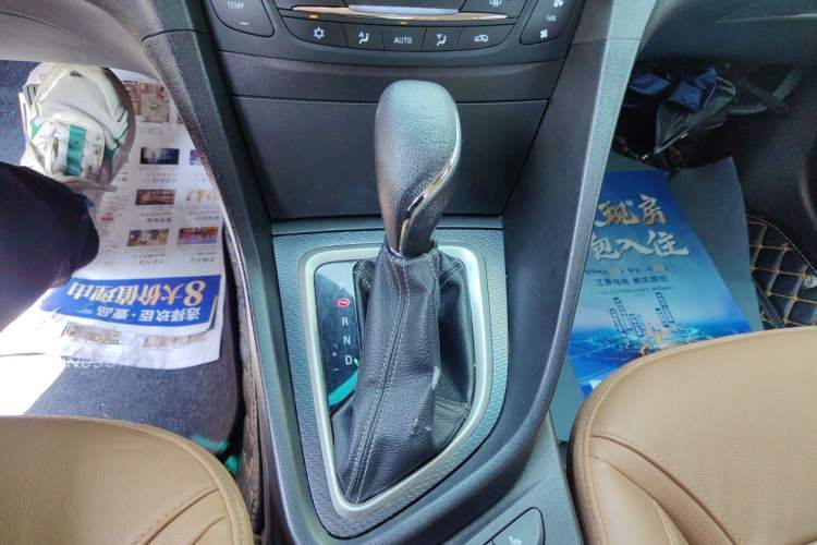 Used Buick GT 2018 18T Automatic Flagship Model Gear Lever