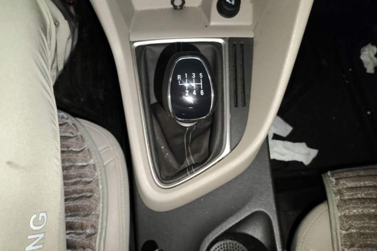 Used Buick GT 2018 15T Manual Elite Version China V Standard Gear Lever