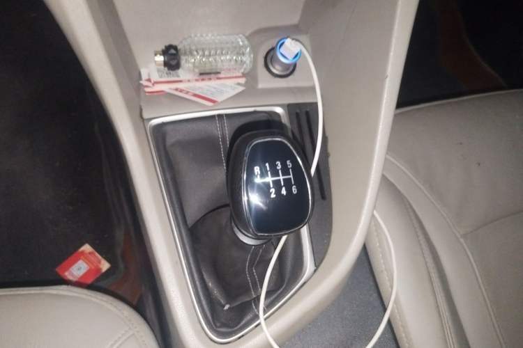 Used Buick GT 2018 15T Manual Elite Version China V Standard Gear Lever