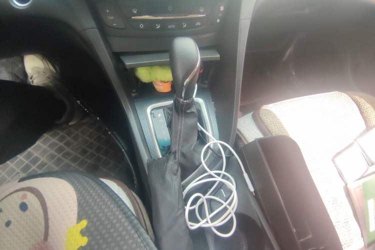 Used Buick GT 2018 18T Automatic Flagship Model Gear Lever
