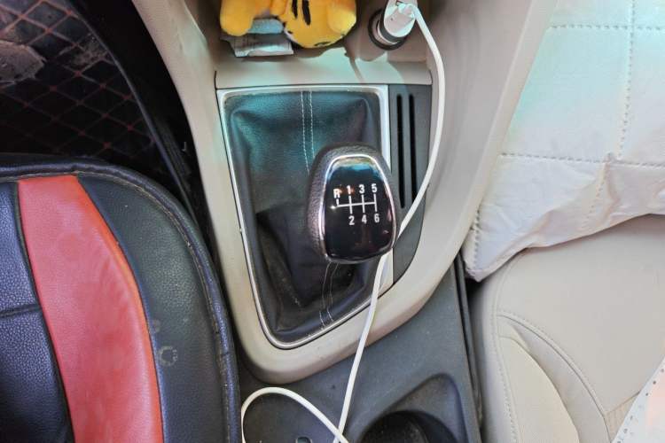 Used Buick GT 2018 15T Manual Entry-Level Version China V Standard Gear Lever