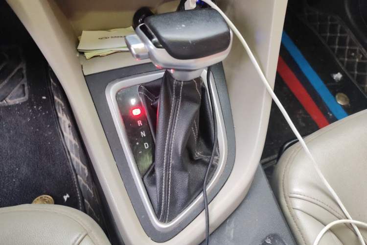 Used Buick GT 2018 15T Dual-Clutch Elite Model China V Standard Gear Lever