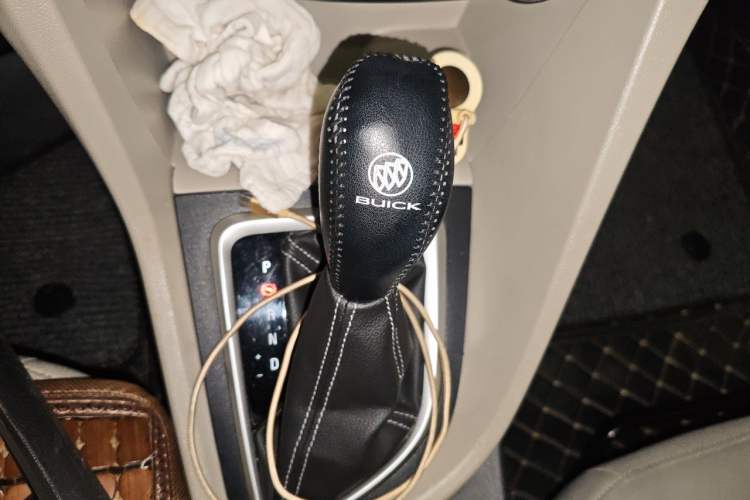 Used Buick GT 2018 15T Dual-Clutch Elite Model China V Standard Gear Lever