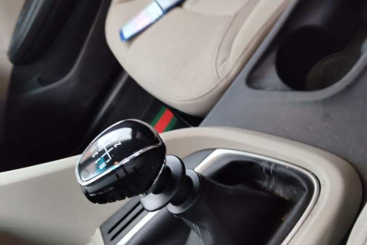 Used Buick GT 2018 15T Manual Entry-Level Version China V Standard Gear Lever
