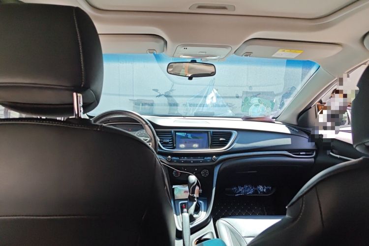 Used Buick GT 2018 18T Automatic Elite Model Headliner