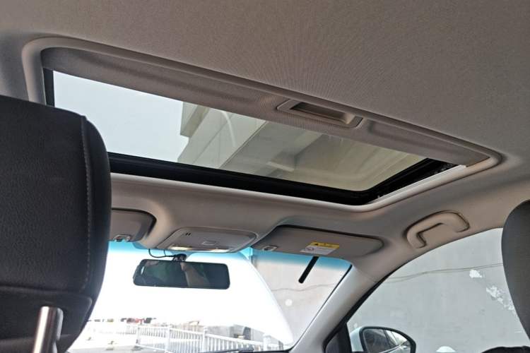 Used Buick GT 2018 18T Automatic Elite Model Headliner