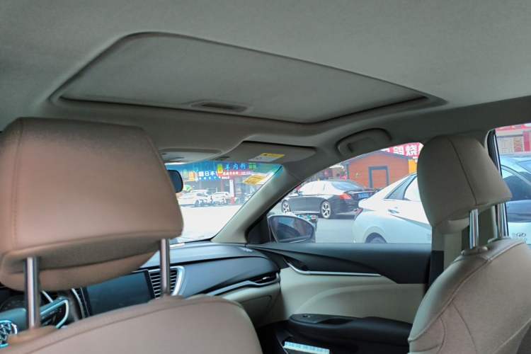 Used Buick GT 2018 15T Dual-Clutch Elite Model China V Standard Headliner