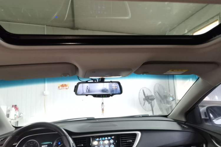 Used Buick GT 2018 18T Automatic Flagship Model Headliner