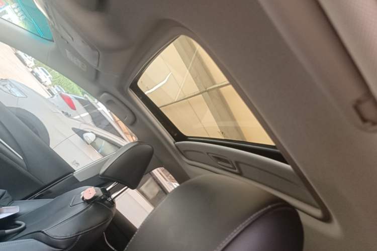 Used Buick GT 2018 18T Automatic Elite Model Headliner