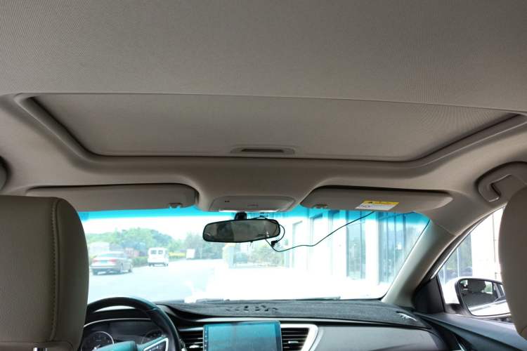 Used Buick GT 2018 15T Manual Elite Version China V Standard Headliner