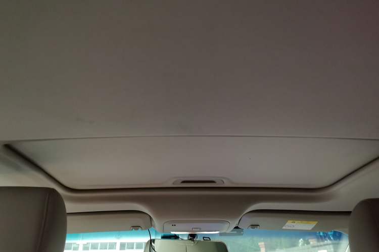 Used Buick GT 2018 15T Dual-Clutch Elite Model China V Standard Headliner