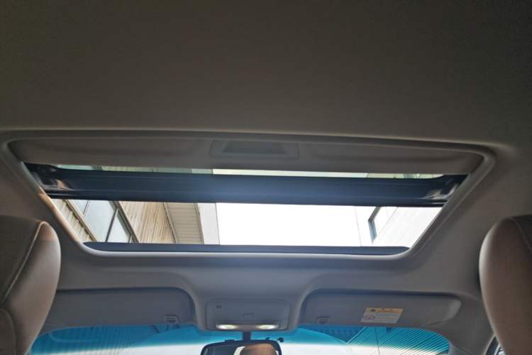 Used Buick GT 2018 18T Automatic Flagship Model Headliner