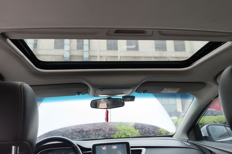 Used Buick GT 2018 15T Dual-Clutch Elite Model China V Standard Headliner