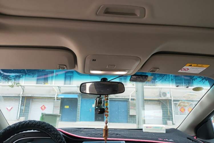 Used Buick GT 2018 15T Manual Elite Version China V Standard Headliner