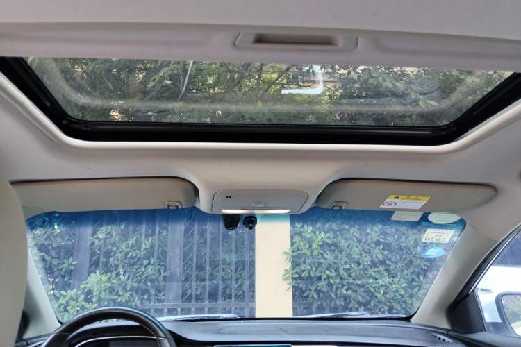 Used Buick GT 2018 15T Dual-Clutch Elite Model China V Standard Headliner