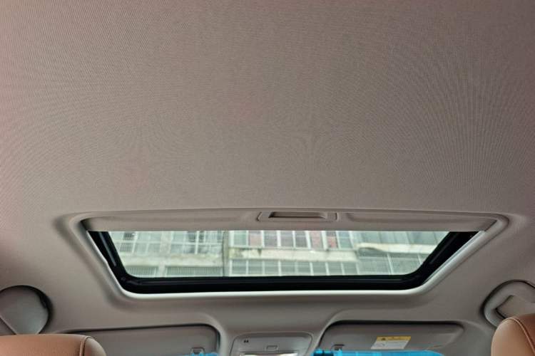 Used Buick GT 2018 18T Automatic Flagship Model Headliner