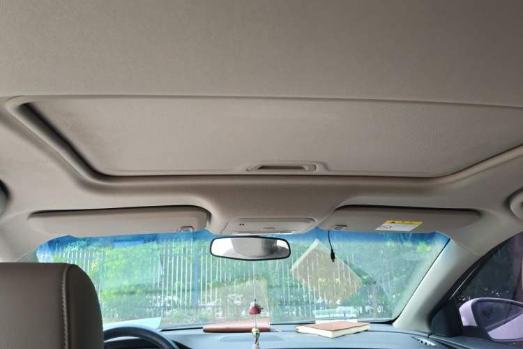Used Buick GT 2018 15T Dual-Clutch Elite Model China V Standard Headliner