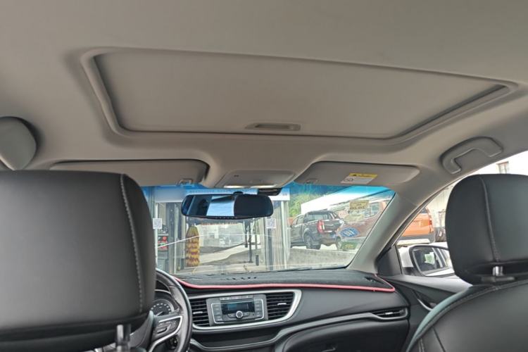 Used Buick GT 2018 18T Automatic Elite Model Headliner