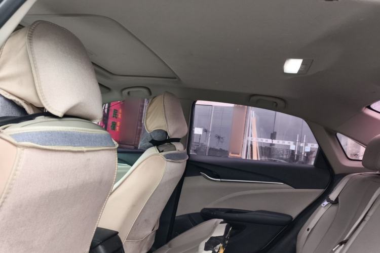 Used Buick GT 2018 15T Manual Elite Version China V Standard Headliner