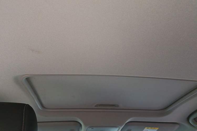 Used Buick GT 2018 18T Automatic Elite Model Headliner