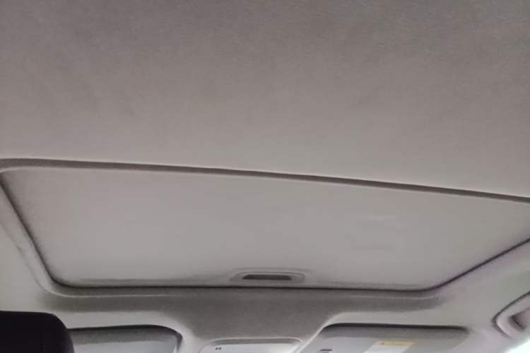 Used Buick GT 2018 18T Automatic Elite Model Headliner