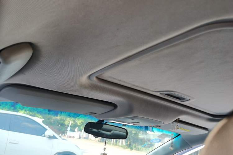 Used Buick GT 2018 18T Automatic Elite Model Headliner