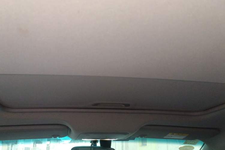 Used Buick GT 2018 18T Automatic Elite Model Headliner