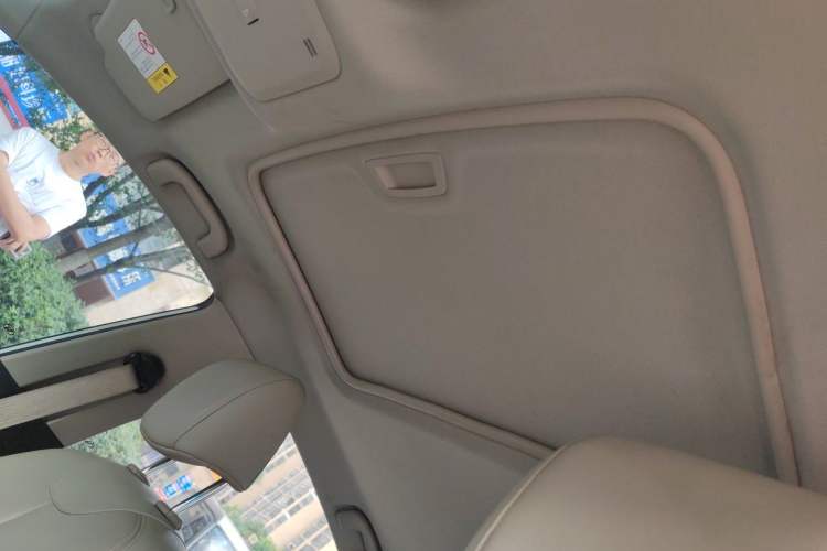 Used Buick GT 2018 15T Dual-Clutch Elite Model China V Standard Headliner