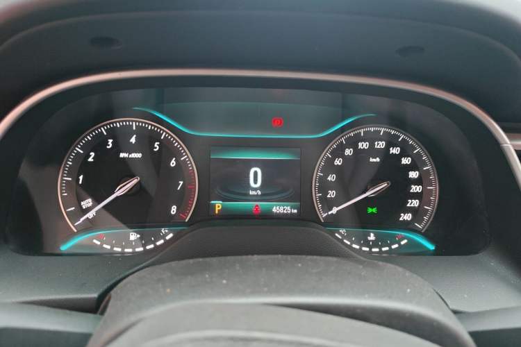 Used Buick GT 2018 18T Automatic Elite Model Instrument Cluster