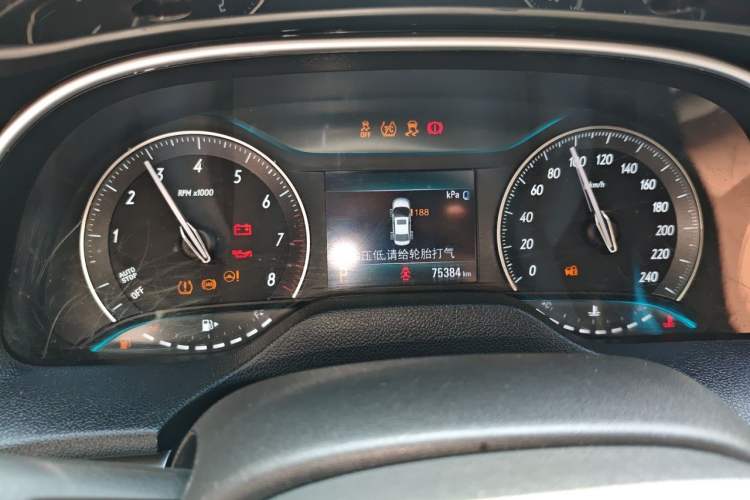 Used Buick GT 2018 18T Automatic Elite Model Instrument Cluster