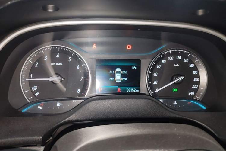 Used Buick GT 2018 18T Automatic Elite Model Instrument Cluster