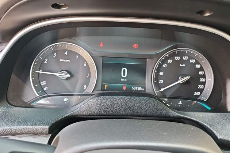 Used Buick GT 2018 18T Automatic Elite Model Instrument Cluster